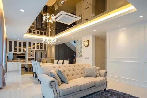 Condominio de 4 dormitorios en Bang Bon, Bangkok, Tailandia № 133966 - foto 11