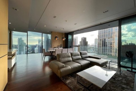 Condominio de 3 dormitorios en Watthana, Bangkok, Tailandia № 133964 - foto 4