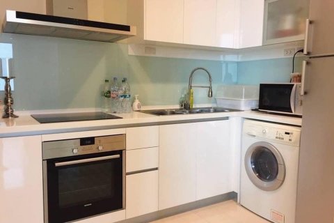 Condominio de 3 dormitorios en Khlong Toei, Bangkok, Tailandia № 133963 - foto 8
