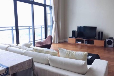 Condominio de 3 dormitorios en Khlong Toei, Bangkok, Tailandia № 133963