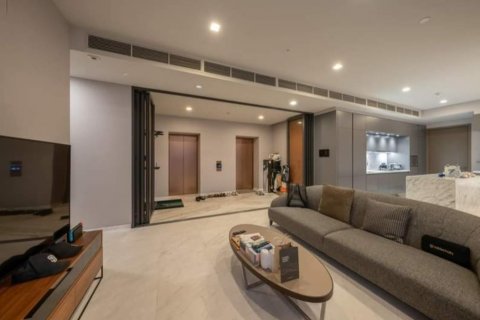 Condominio de 2 dormitorios en Watthana, Bangkok, Tailandia № 133967 - foto 2