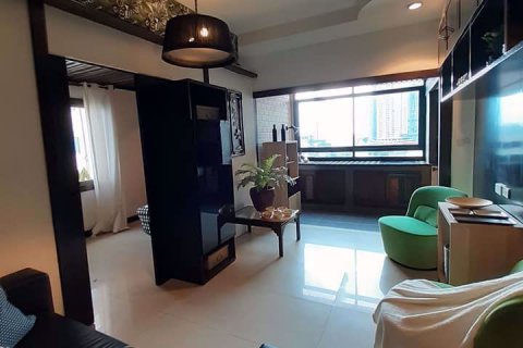 Condominio de 3 dormitorios en Bang Na, Bangkok, Tailandia № 48051