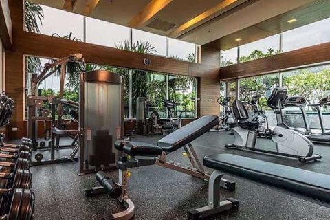 Condominio de 2 dormitorios en Huai Khwang, Bangkok, Tailandia № 48050 - foto 12