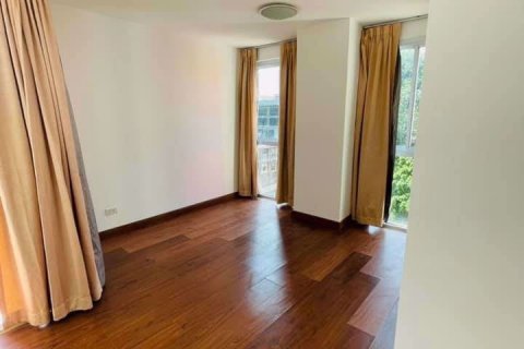 Condominio de 2 dormitorios en Chatuchak, Bangkok, Tailandia № 48052