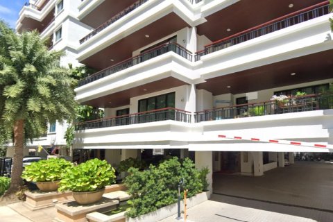 Apartamento de 2 habitaciones en Pattaya, Tailandia № 159747 - foto 12