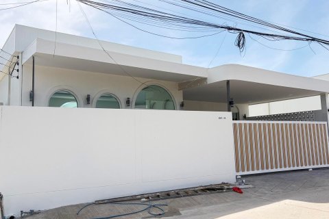 Villa in Pattaya, Thailand 4 Schlafzimmer № 159885 - Foto 9