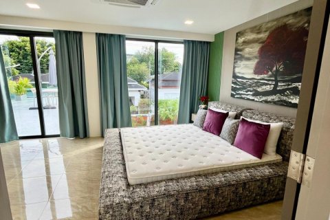 Villa in Pattaya, Thailand 4 Schlafzimmer № 159883 - Foto 10