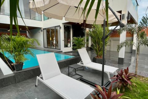 Villa in Pattaya, Thailand 4 Schlafzimmer № 159883 - Foto 3