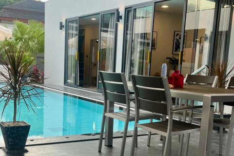 Villa in Pattaya, Thailand 4 Schlafzimmer № 159883 - Foto 2