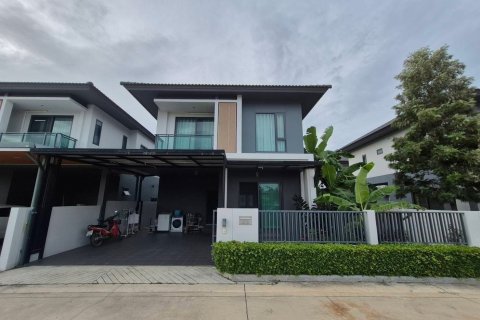 Villa in Pattaya, Thailand 3 bedrooms № 159884