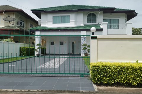 Haus in Chon Buri, Thailand 3 Schlafzimmer № 9082 - Foto 28