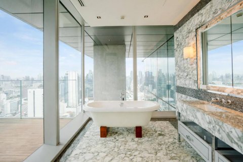Condominio de 2 dormitorios en Bangkok, Tailandia № 180874 - foto 18
