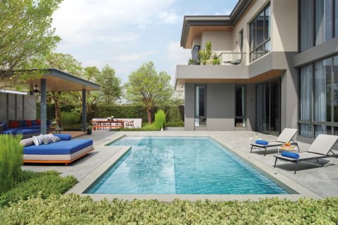 Casa de 5 dormitorios en Bangkok, Tailandia № 180873 - foto 2