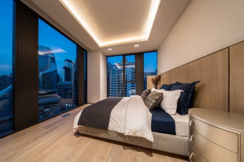 Ático de 3 dormitorios en Bangkok, Tailandia № 180875 - foto 10