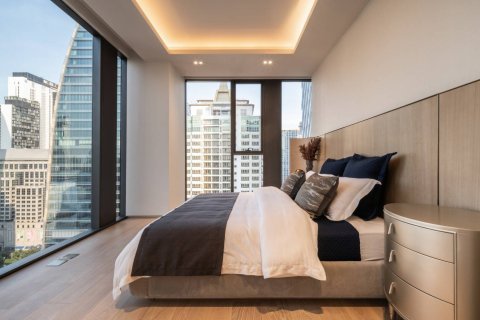Ático de 3 dormitorios en Bangkok, Tailandia № 180875 - foto 2