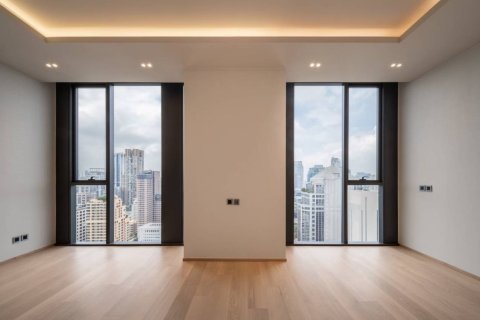 Ático de 3 dormitorios en Bangkok, Tailandia № 180870 - foto 29