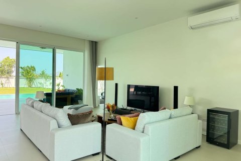 Villa in Hua Hin, Thailand 4 Schlafzimmer № 222589 - Foto 9