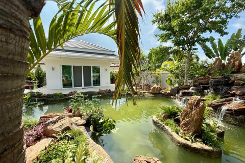 Chalet de 4 dormitorios en Hua Hin, Tailandia № 222589