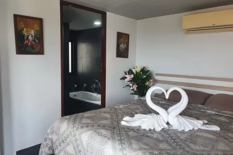 Villa in Ko Samui, Thailand 9 Schlafzimmer № 140253 - Foto 9