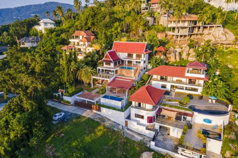 Villa in Ko Samui, Thailand 9 bedrooms № 140253