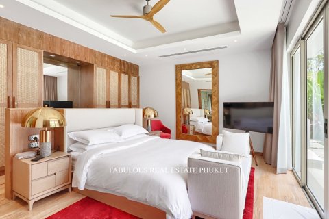 Chalet de 3 dormitorios en Bang Tao, Tailandia № 179657 - foto 8