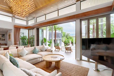 Chalet de 3 dormitorios en Bang Tao, Tailandia № 179657 - foto 10