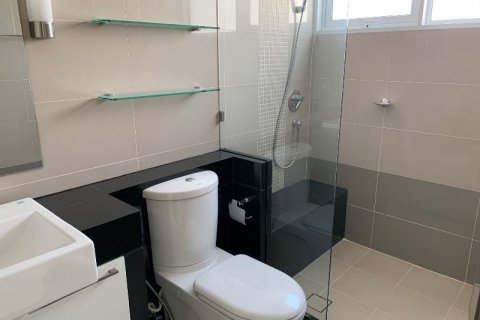 Condominio de 3 dormitorios en Bangkok, Tailandia № 65947 - foto 11