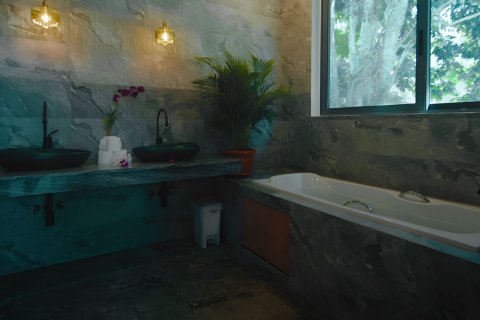 Chalet de 2 dormitorios en Koh Pha Ngan, Tailandia № 165046 - foto 14