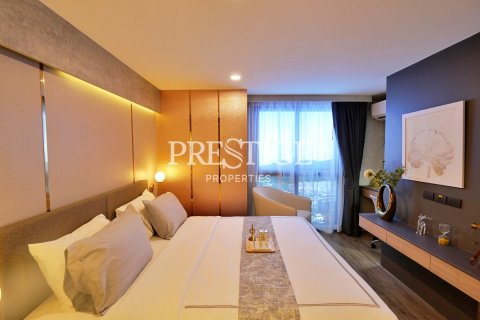 Condominio de 2 dormitorios en Pattaya, Tailandia № 198576 - foto 9