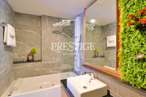 Condominio de 2 dormitorios en Pattaya, Tailandia № 198576 - foto 15