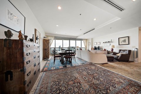 Condo in Khlong San, Bangkok, Thailand, 3 bedrooms № 136663