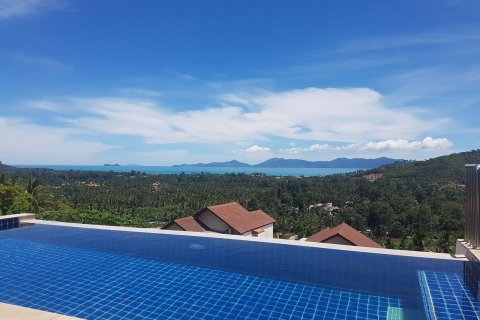 Chalet de 4 dormitorios en Ko Samui, Tailandia № 160618 - foto 2