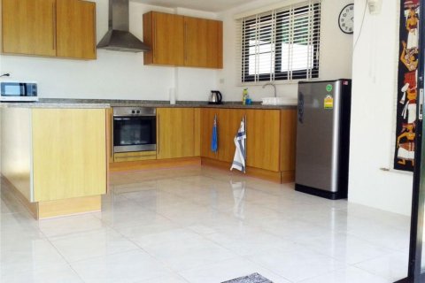 Chalet de 4 dormitorios en Ko Samui, Tailandia № 160618 - foto 14