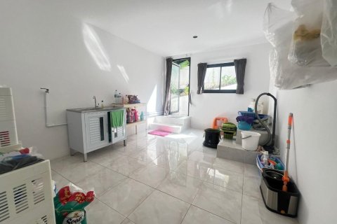Chalet de 4 dormitorios en Ko Samui, Tailandia № 160618 - foto 26
