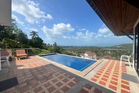 Chalet de 4 dormitorios en Ko Samui, Tailandia № 160618 - foto 12