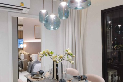 Condominio de 2 dormitorios en Bangkok, Tailandia № 166609 - foto 2