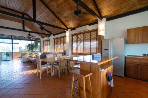 Casa de 7 dormitorios en Chiang Mai, Tailandia № 159989 - foto 9