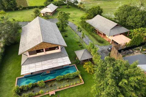 Casa de 7 dormitorios en Chiang Mai, Tailandia № 159989 - foto 4