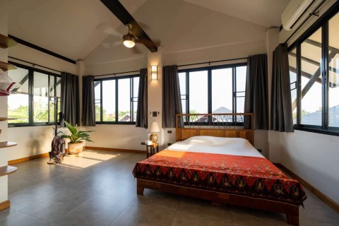 Casa de 7 dormitorios en Chiang Mai, Tailandia № 159989 - foto 22