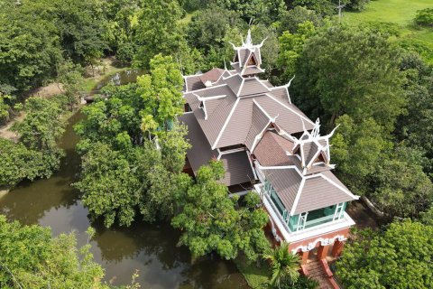 Chalet de 3 dormitorios en Chiang Mai, Tailandia № 159993 - foto 3