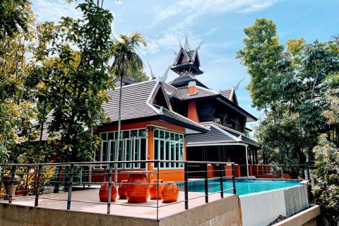 Chalet de 3 dormitorios en Chiang Mai, Tailandia № 159993 - foto 4