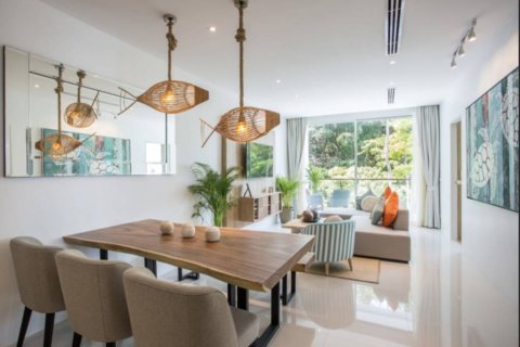 Condominio de 2 dormitorios en Kathu, Tailandia № 116872 - foto 2