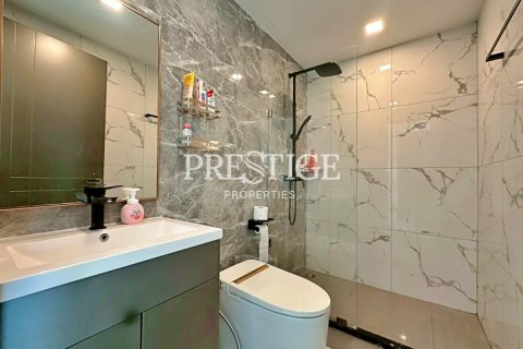 Condo in Pattaya, Thailand, 2 bedrooms  № 197953 - photo 15