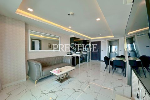 Condo in Pattaya, Thailand, 2 bedrooms  № 197953 - photo 2