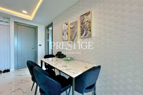 Condo in Pattaya, Thailand, 2 bedrooms  № 197953 - photo 8
