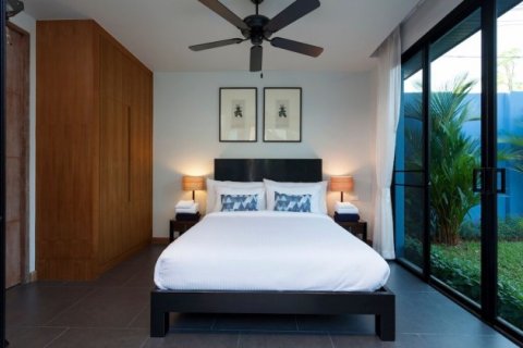 Chalet de 3 dormitorios en Bang Tao, Tailandia № 191227 - foto 10