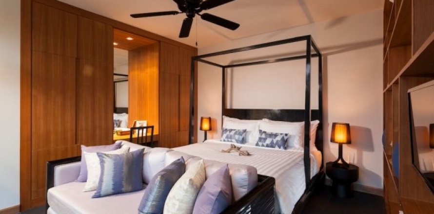 Chalet de 3 dormitorios en Bang Tao, Tailandia № 191227