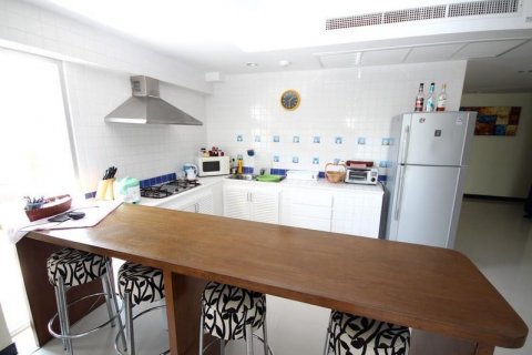 Condominio de 2 dormitorios en Hua Hin, Tailandia № 66843 - foto 5