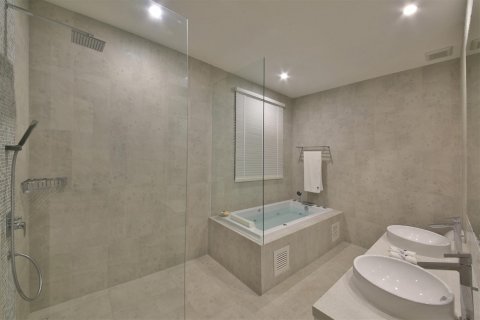 Casa de 4 dormitorios en Ko Samui, Tailandia № 66846 - foto 9