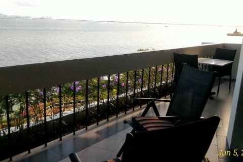 Condominio de 3 dormitorios en Pattaya, Tailandia № 66847 - foto 4
